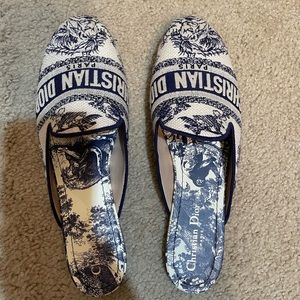 DIOR Navy and ivory mules size 40.5 WORN only once INDOORS 100% Authentic